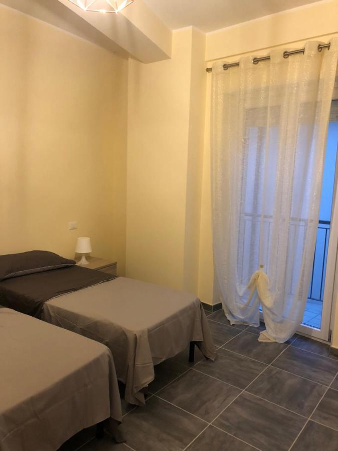 מלון ל'אקווילה Casa Renzo מראה חיצוני תמונה