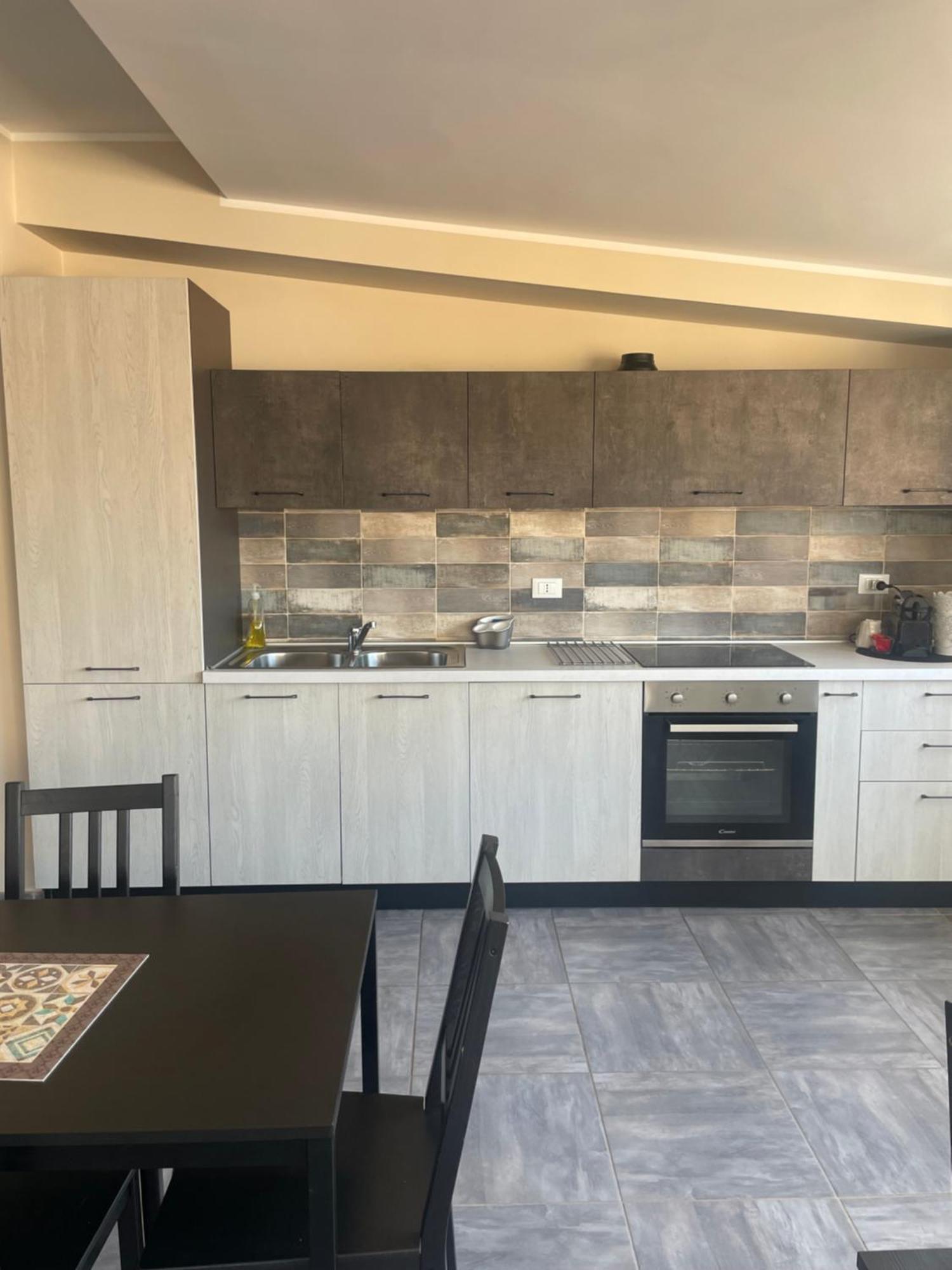 מלון ל'אקווילה Casa Renzo מראה חיצוני תמונה