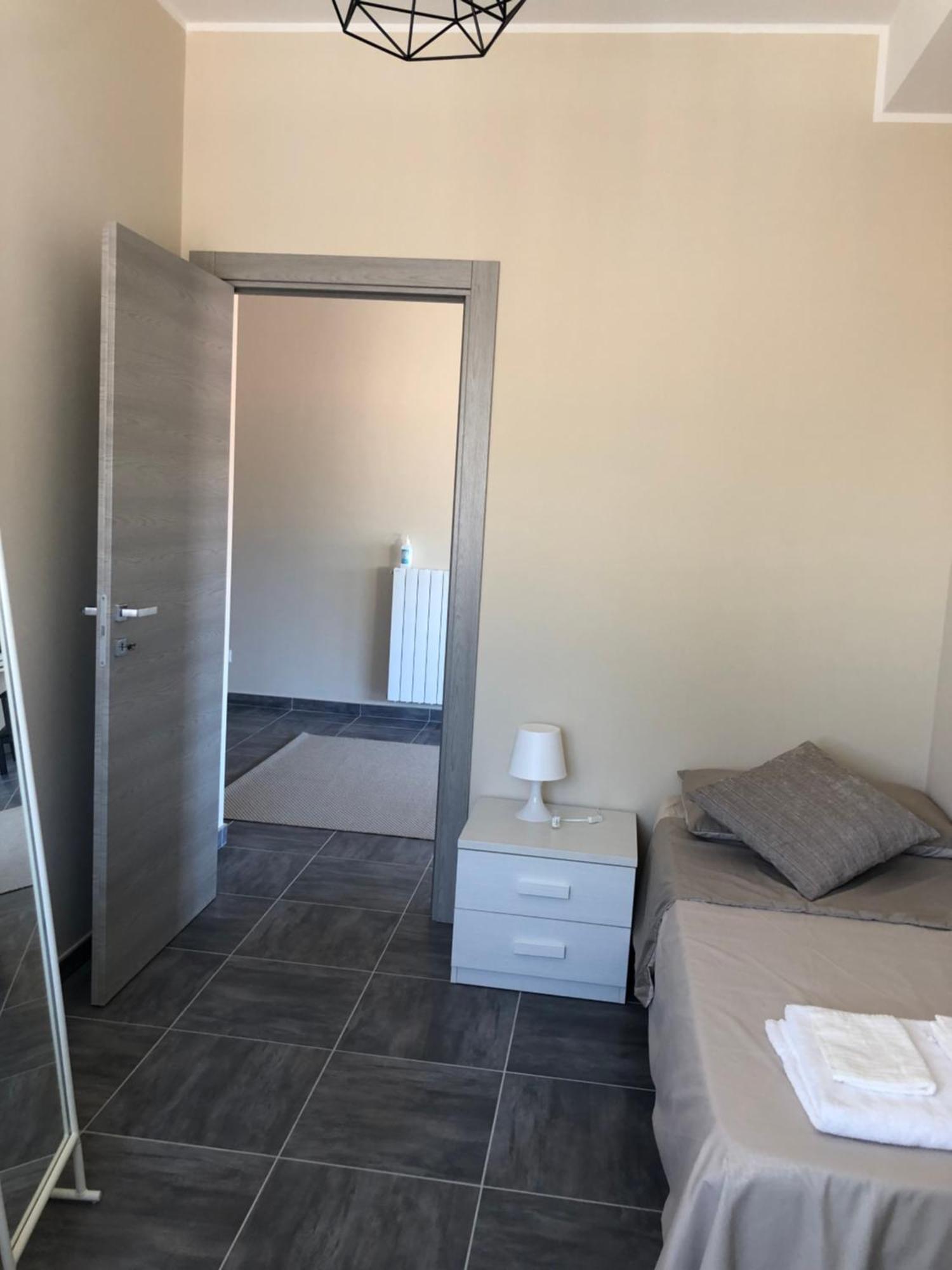 מלון ל'אקווילה Casa Renzo מראה חיצוני תמונה