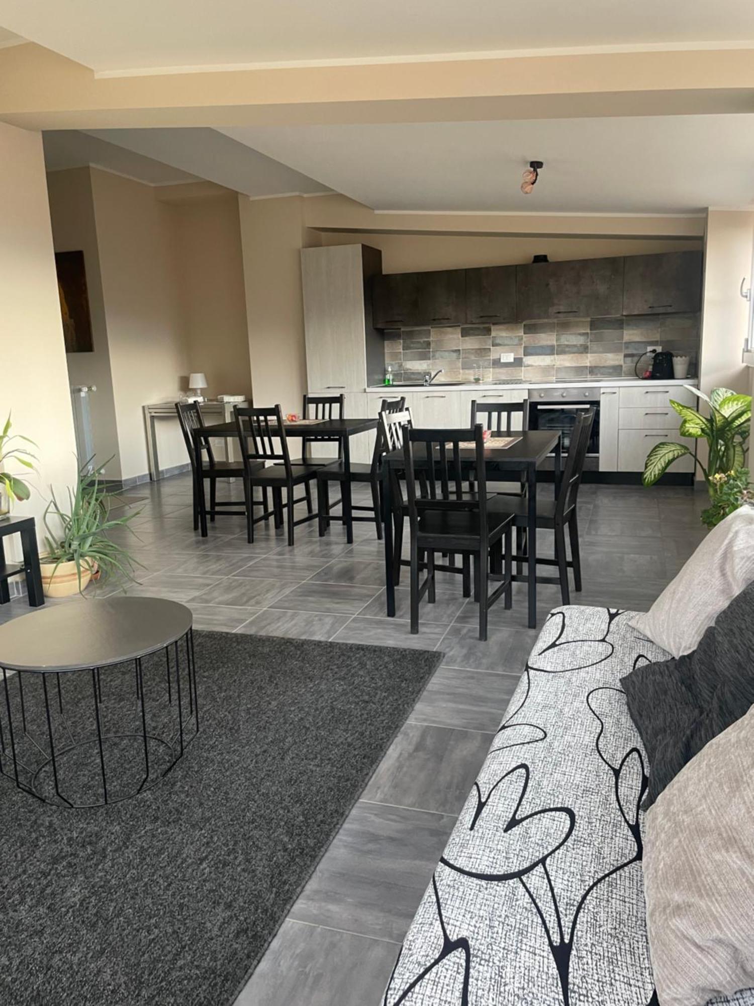 מלון ל'אקווילה Casa Renzo מראה חיצוני תמונה